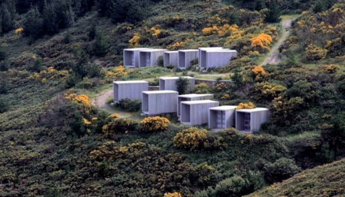 Cementerio Municipal de Finisterre, obra del arquitecto Cesar Portela (2)