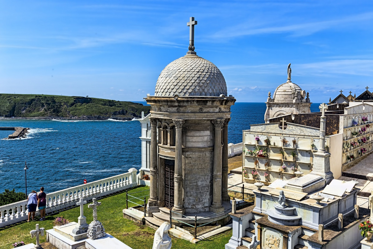 Cementerio de Luarca 1540