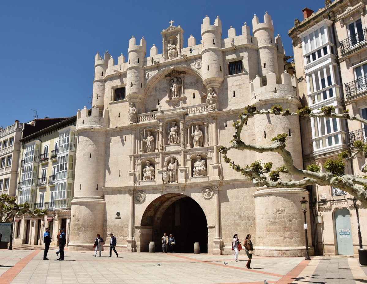Burgos, Arco de Santa Maru00eda 1622 2019