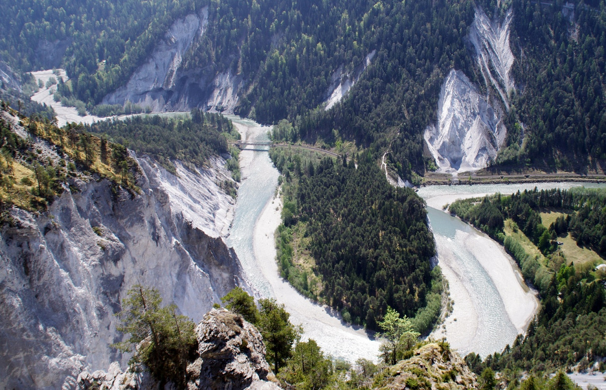 Suiza Rhine Gorge garganta del Rin, llamada Ruinaulta  en romanche.