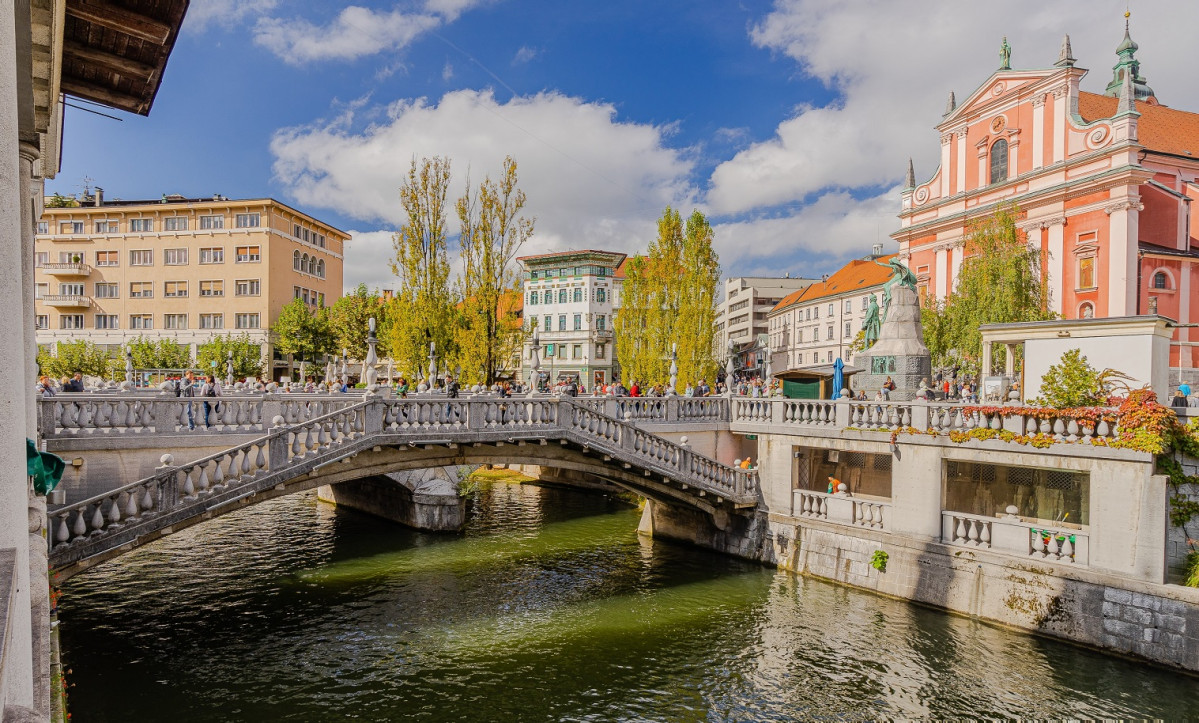 Ljubljana (Tromostovje, Triple Bridge) 1517 2019