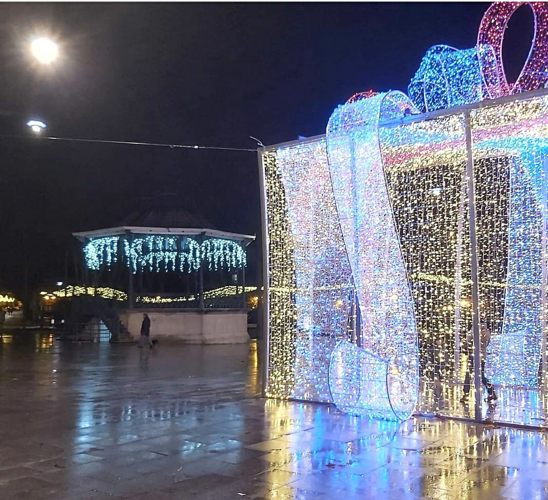 NADAL FERROL CAJA REGALO LUCES