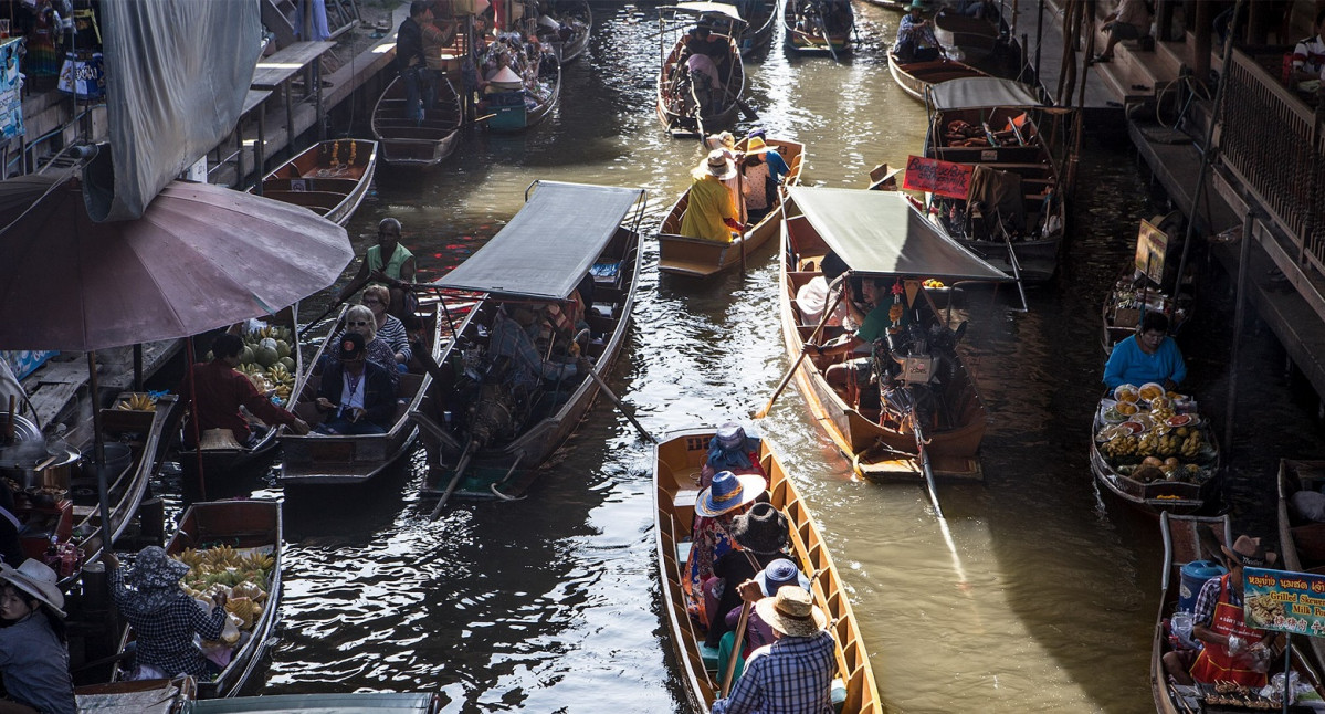 Mercado Flotante de Amphawa, BANGKOK, TAILANDIA 1560 2017