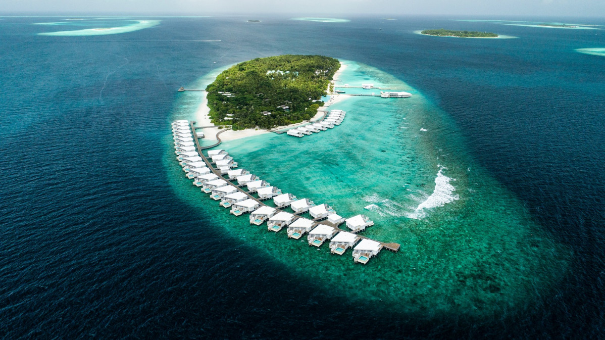 Maldives Laccadive Sea, shifaaz shamoon QwhQR kF0AQ unsplash 1500