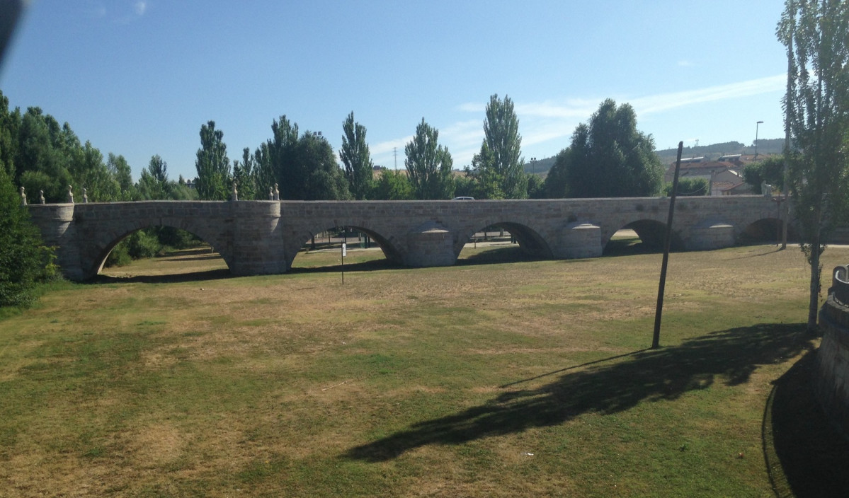 Puente del Castro, Leu00f3n, Camino de Santiago 1540