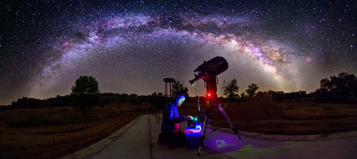 Pano e EyE Paisaje Via Lactea def 1600