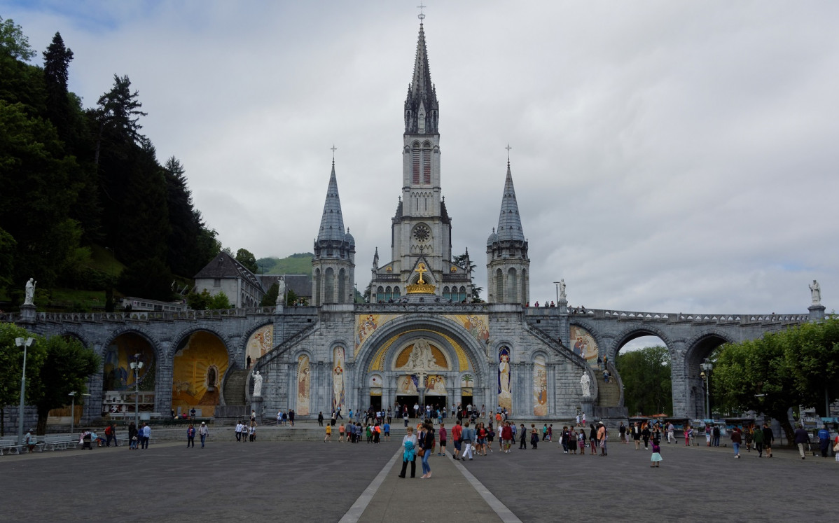 Lourdes, Moasterio francia 1581