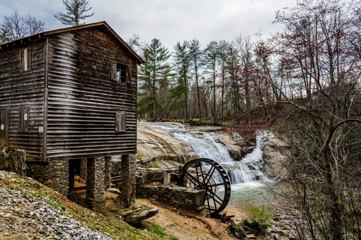 McGalliard Falls , Valdese , North carolinatai s captures 6vJ 9H6i 5w unsplash 1500