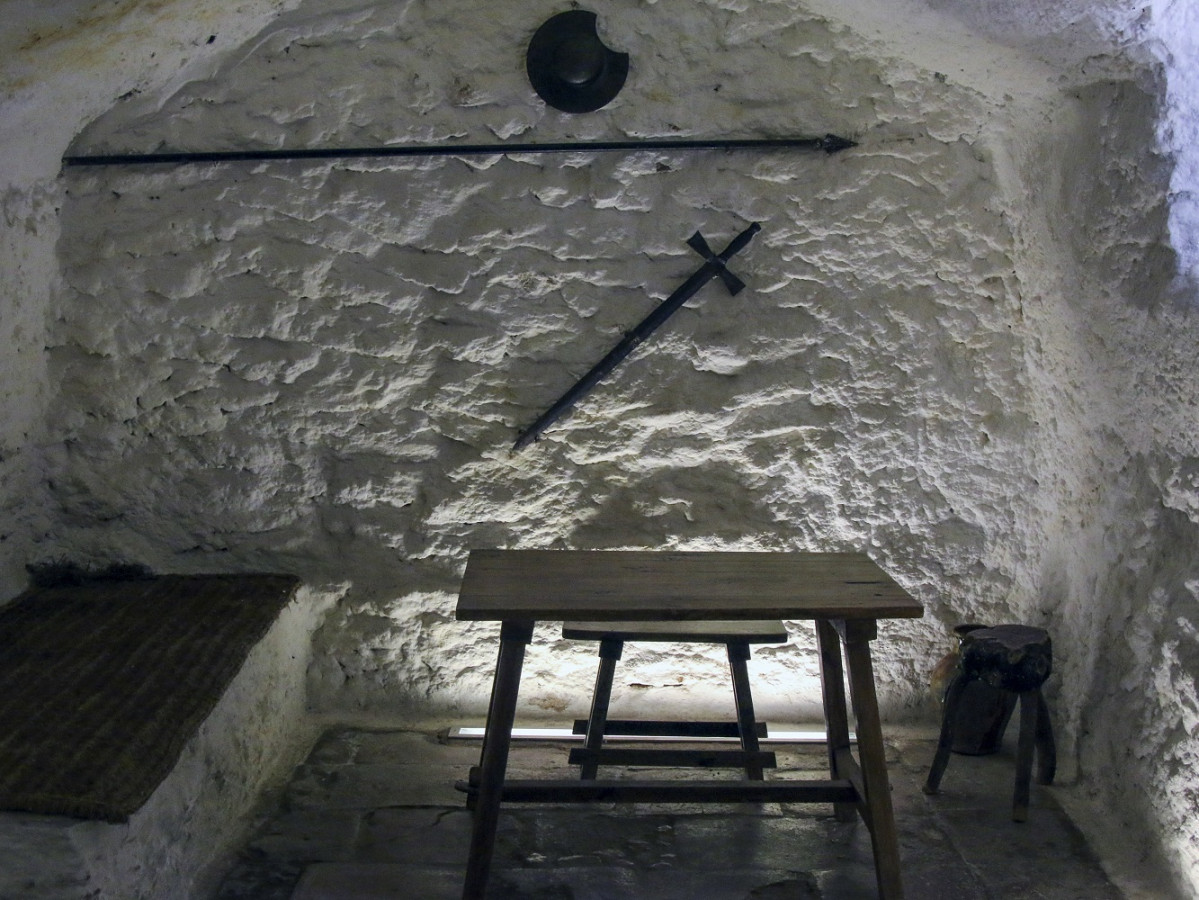 Argamasilla de Alba   Cueva de Medrano 1344