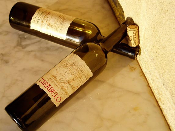 Botellas bodegas eladio beade