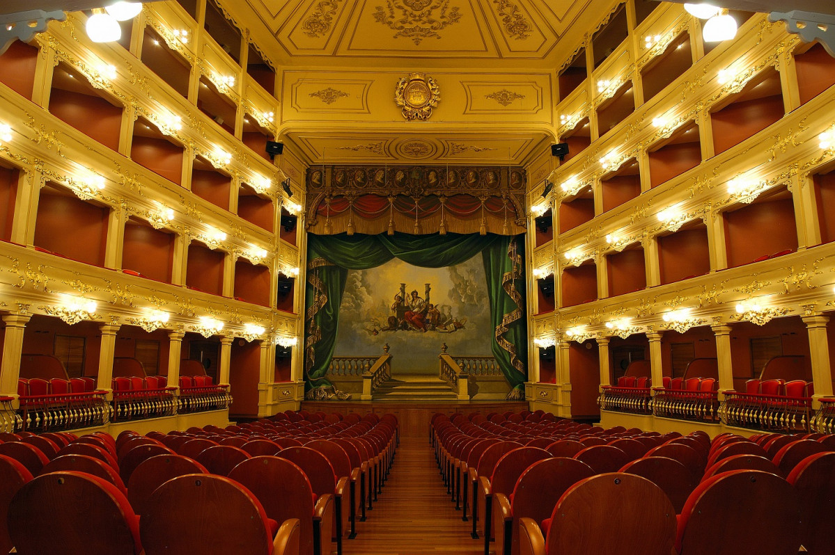 Teatro Principal, de Mau00f3 1500