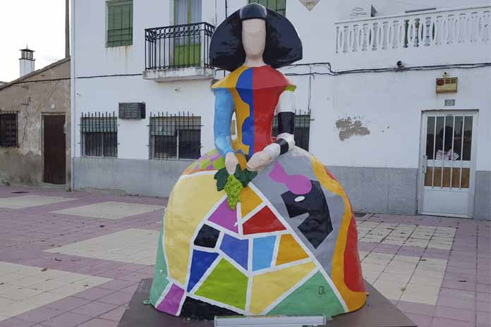 La Menina Vendimiadora. Fotografía Ayuntamiento de Serrada