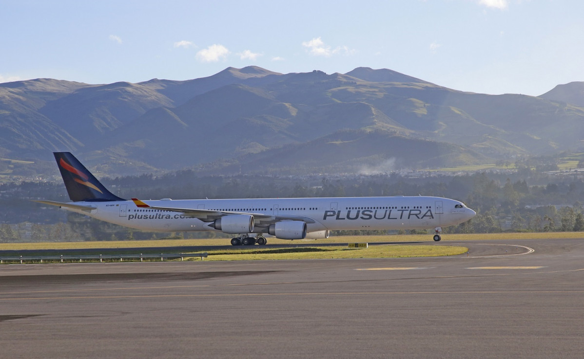 Plus ultra lineas aereas A340 600 (2)