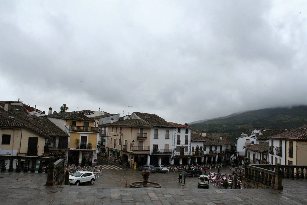 Plaza del Monasterio de Fuadalupe. Foto. Antu00f3n Alonso