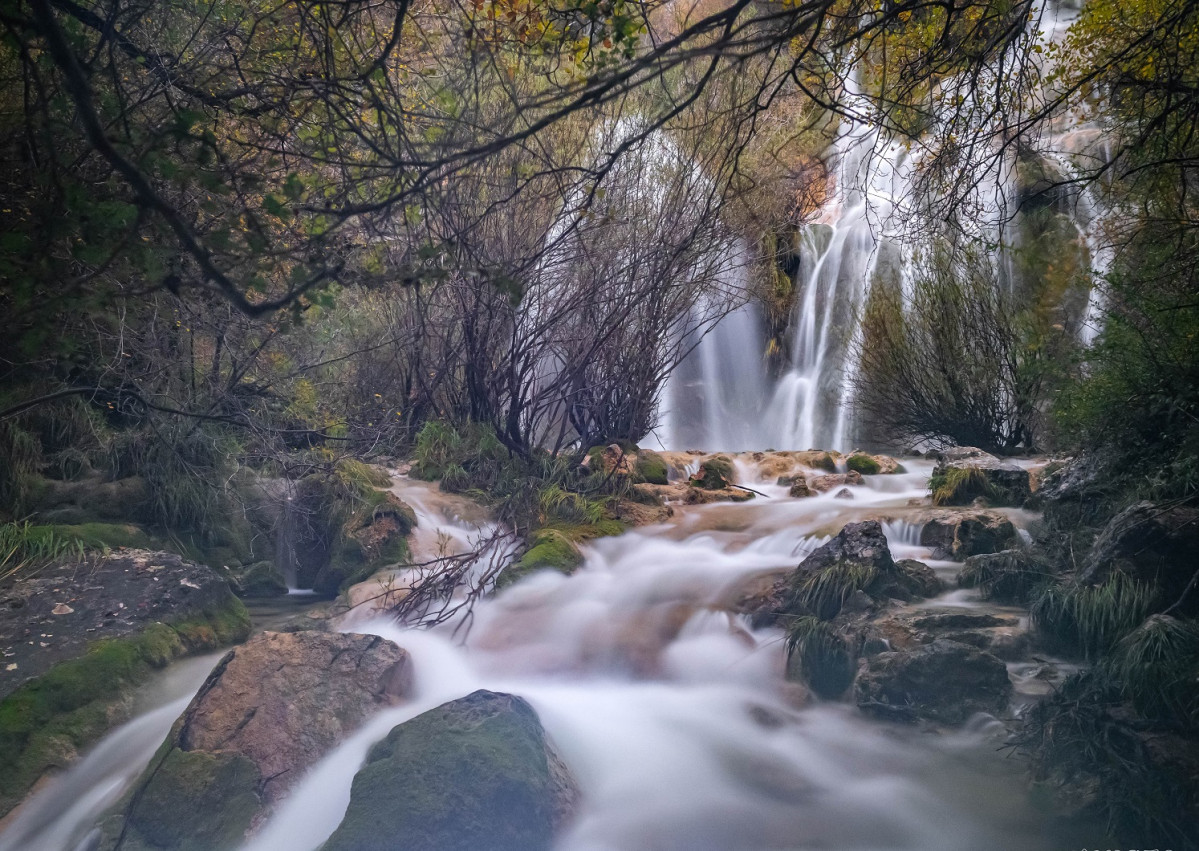 Cantabria Cascada del Tobazo  1492