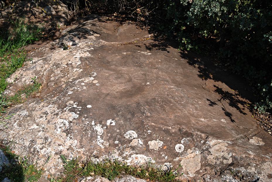 Petroglifo de la senda de los cantareros 1