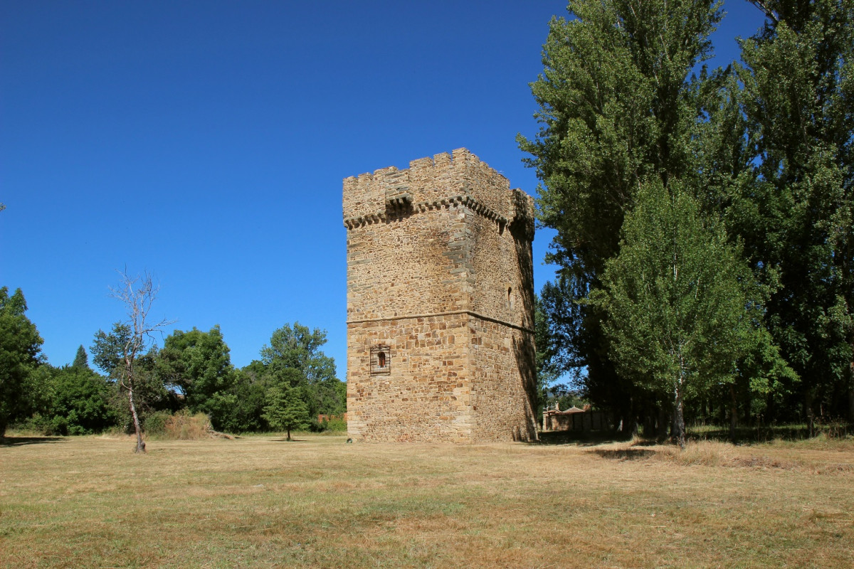 Torreu00f3n de los Osorio de Turienzo de los Caballeros