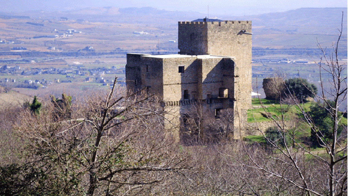 Castillo de Corullu00f3n, Leu00f3n