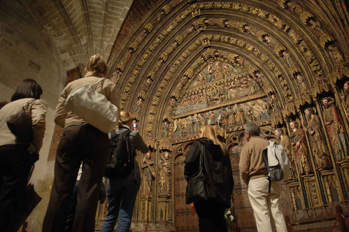 Visita portico Santa Maria Reyes, Laguardia