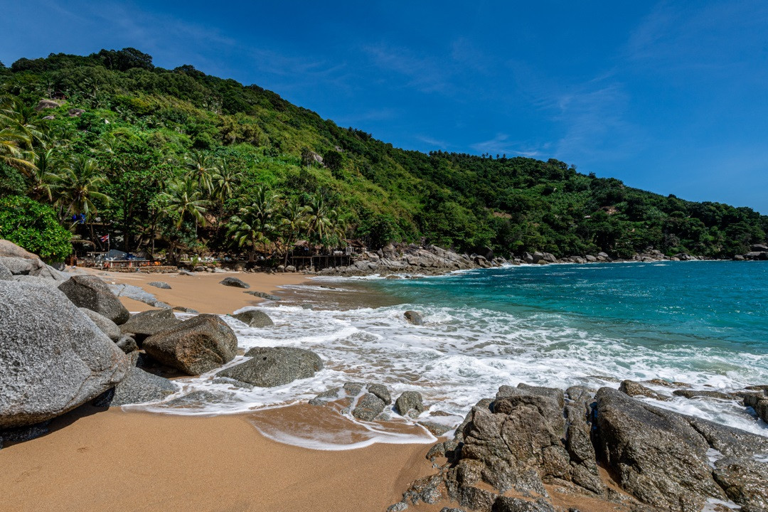 Phuket Nui Beach 02