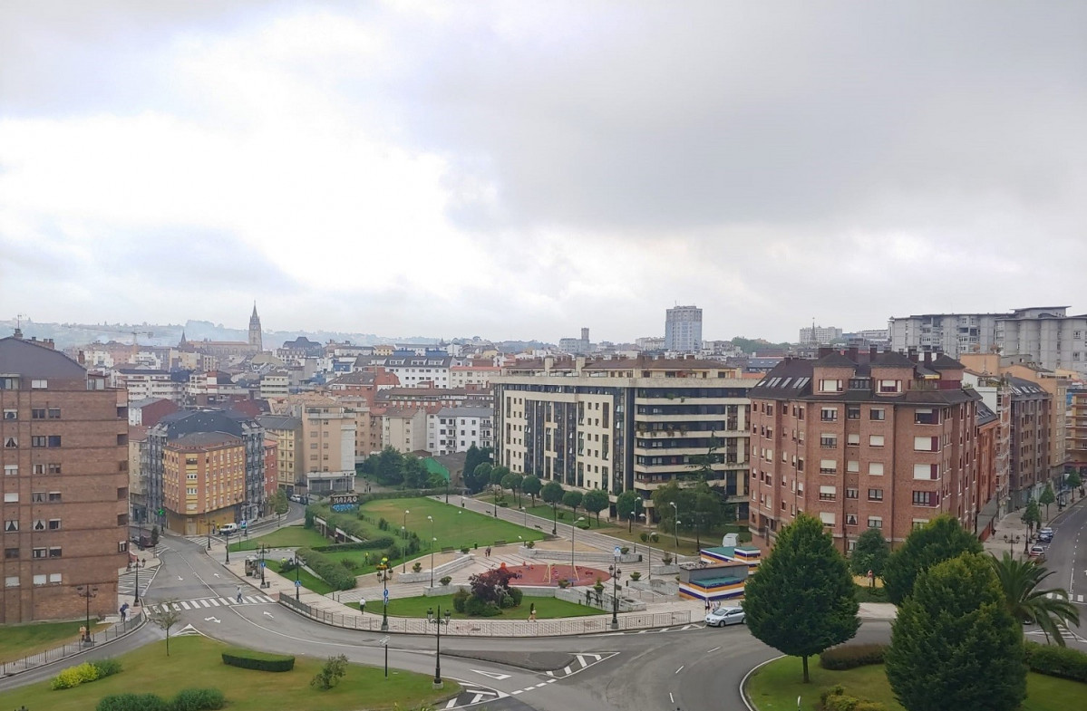 Panoru00e1mica de la ciudad de Oviedo (3)