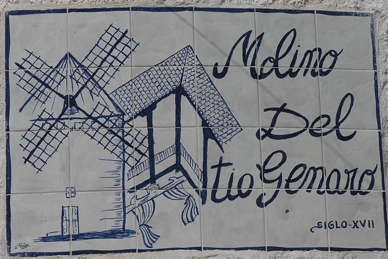 Molino del Tio Genaro, letrero