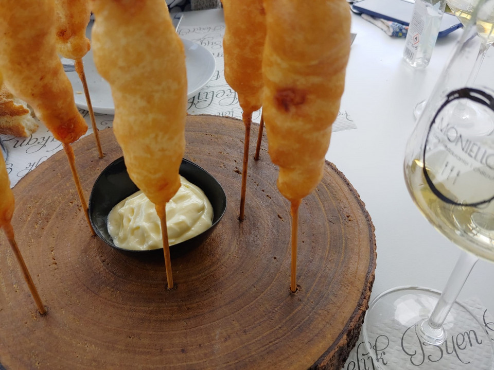 Langostinos en tempura. Bar Moniello, Asturias