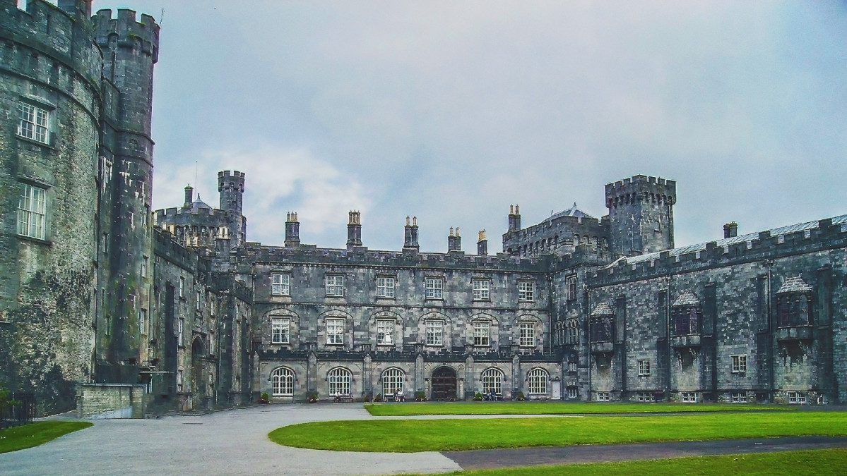 Kilkenny Castle, Kilkenny, Ireland, k mitch hodge yGJLpM4hH94 unsplash