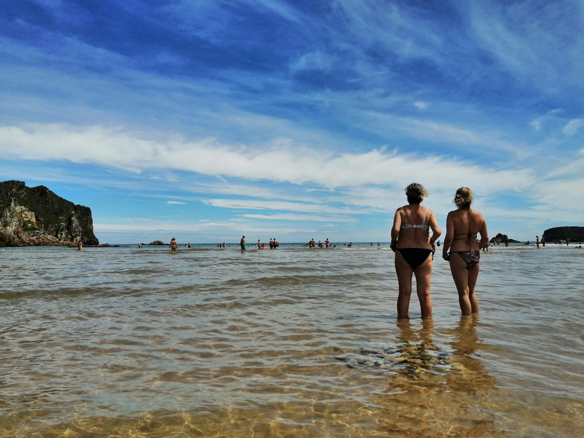 Playa de la Franca, uno de los arenales mu00e1s bellos de Asturias