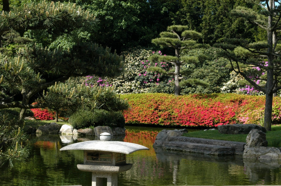 Linterna, en el Jardín Japonés de Nordpark, Düsseldorf