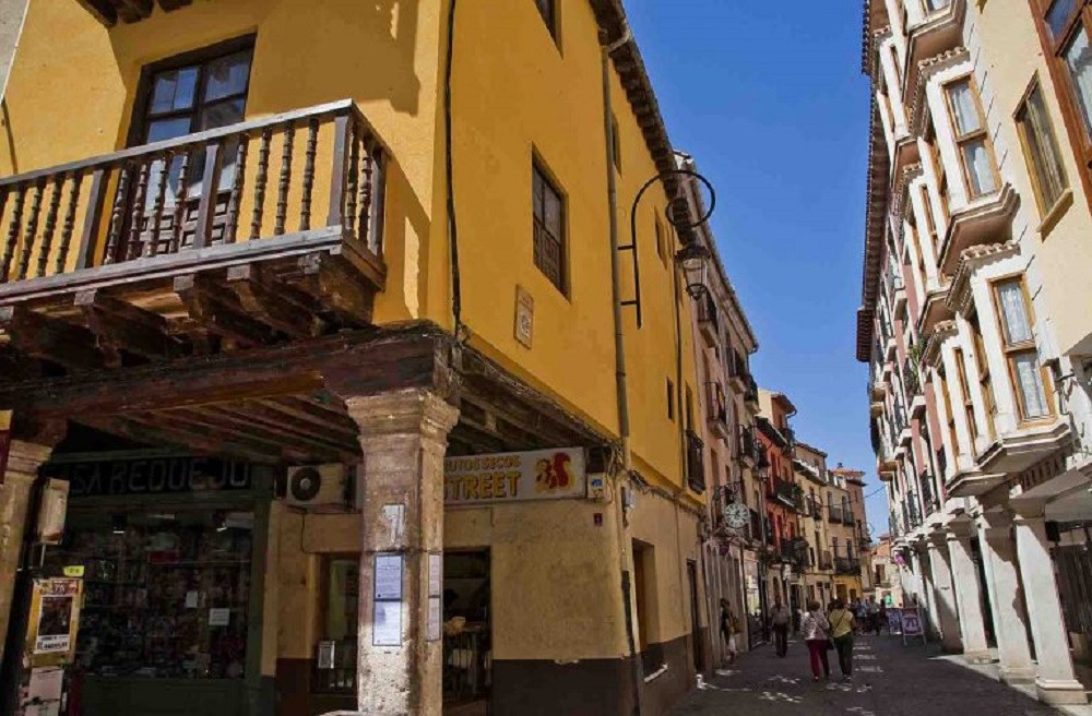Aranda de Duero, Calle Isilla Ribera de Duero