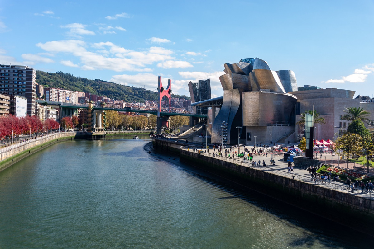 Bilbao, Museo Guggenheim, david vives xESXodFKulQ unsplash