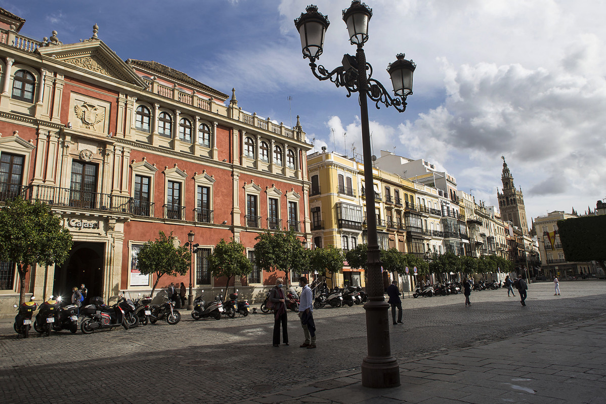 19 Sevilla (Plaza San Francisto y Giralda)