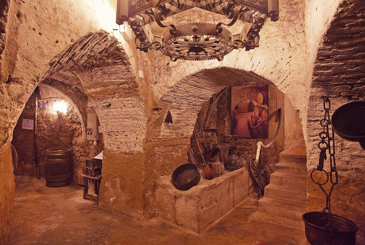 Aranda de Duero, Bodega Las Caballerizas