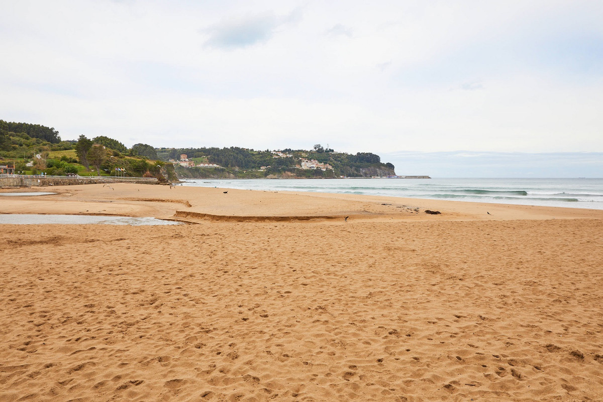 Playa La Griega, Colunga, Asturias