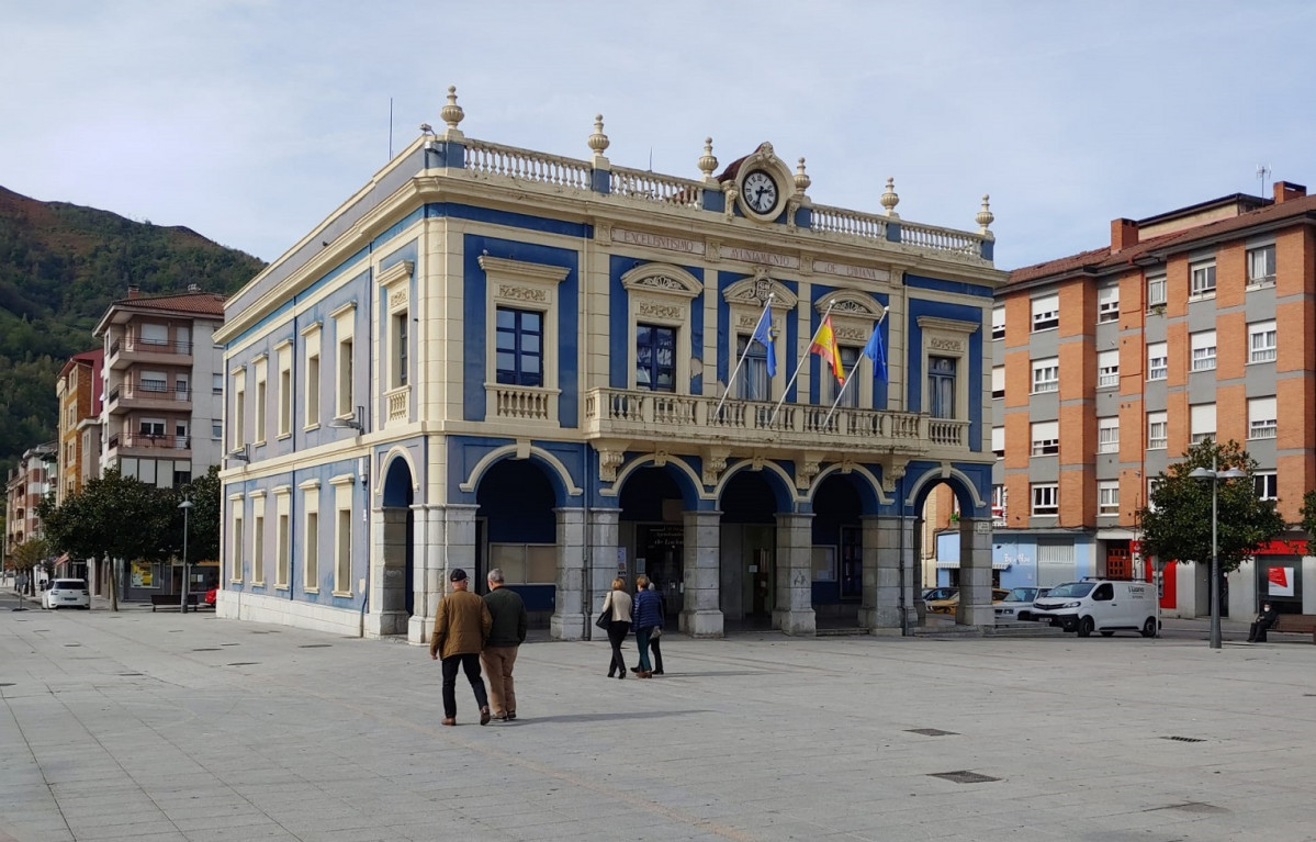 Pola de Laviana, Sede social de La Pegarata