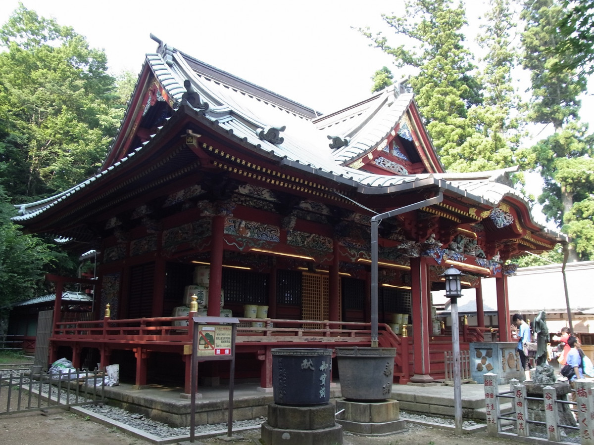Yakuo in Temple