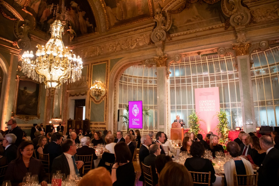 El Salon Real acogio el acto de entrega de los galardonados en el I y II Concurso de Vinos RCM