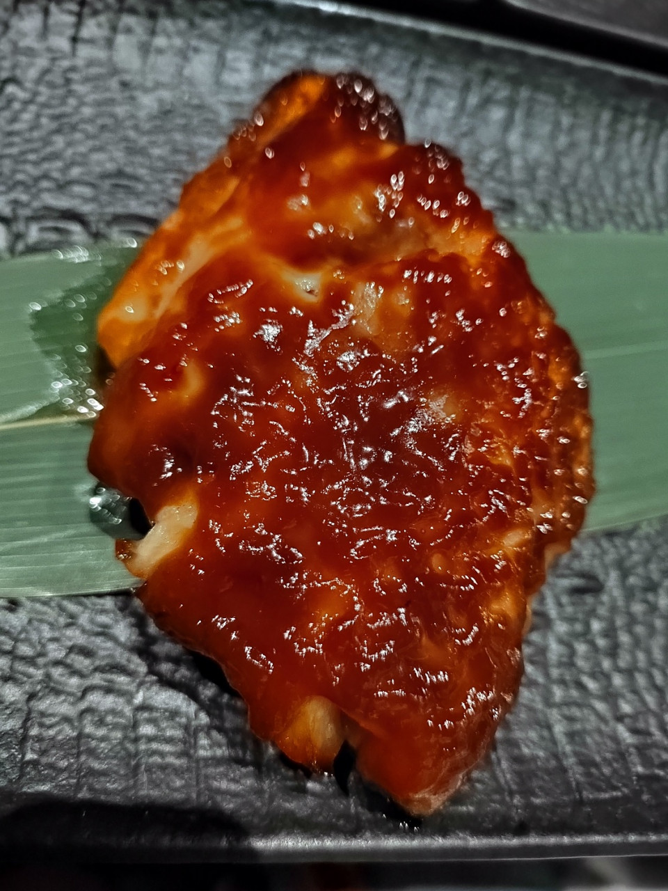 Black cod en miso rojo