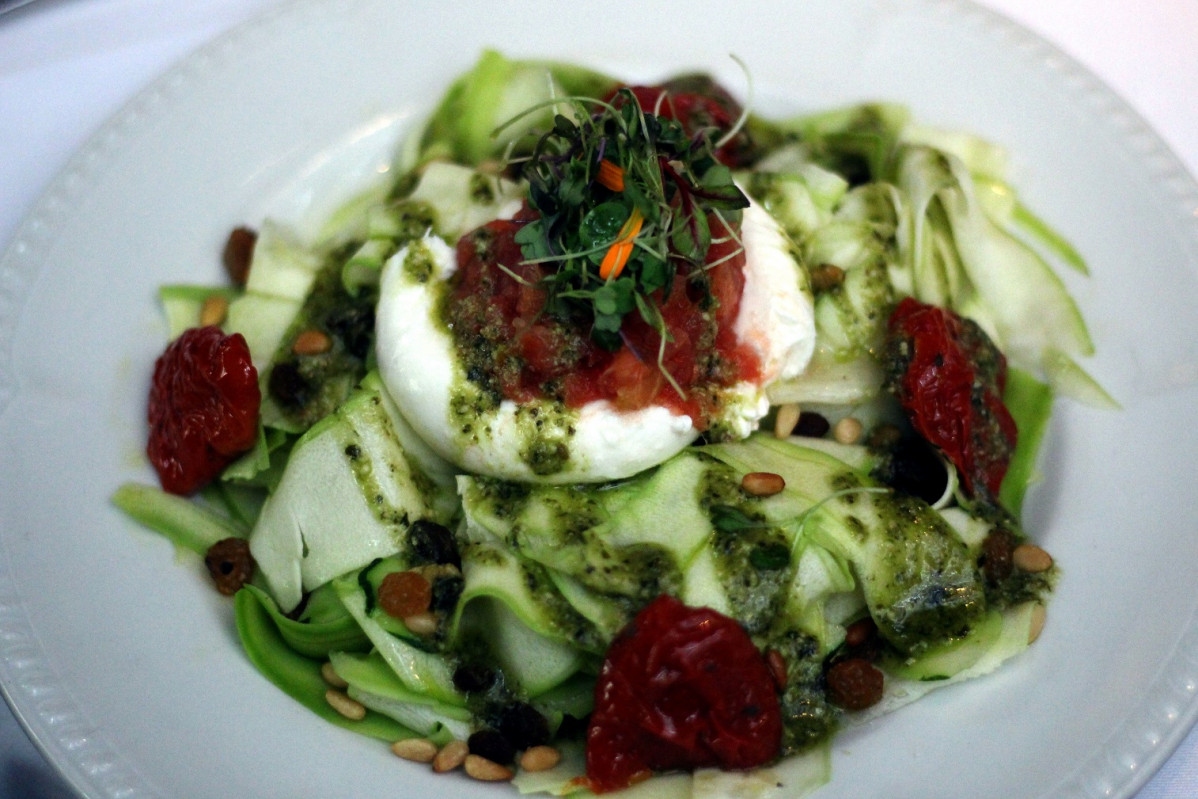 Ensalada calabacin y burrata Los Gallos