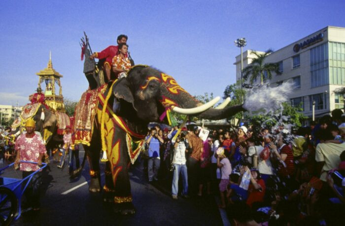 Songkran1 e1648819334194