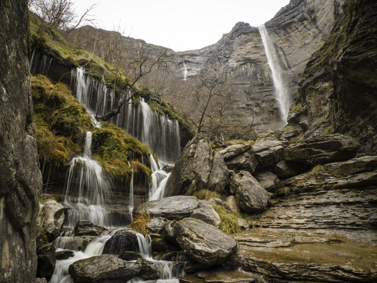 Cascada dEl Salto del Nerviu00f3n, Burgos, 2018