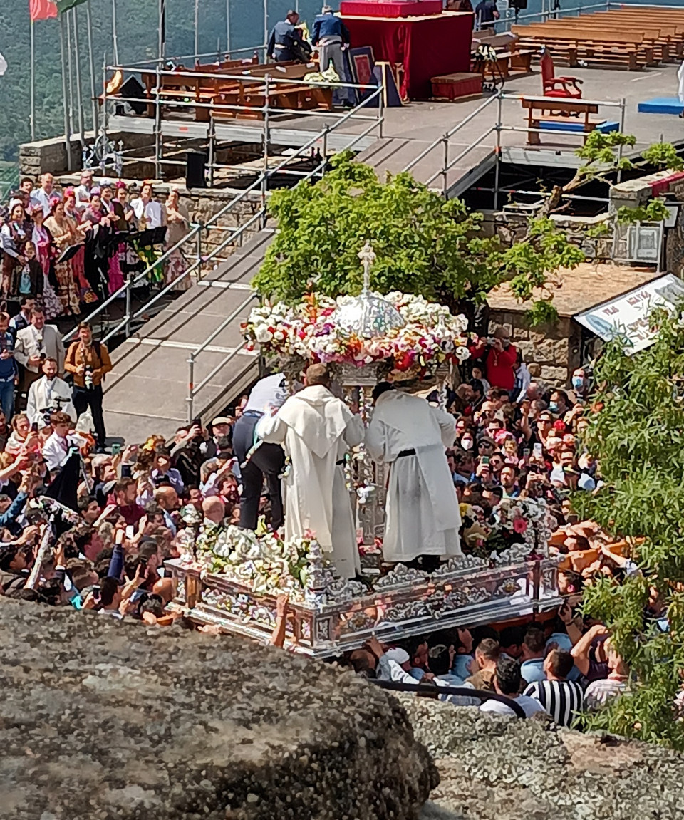 Procesion, de la Romeria Virgen de la Cabeza (Andujar)