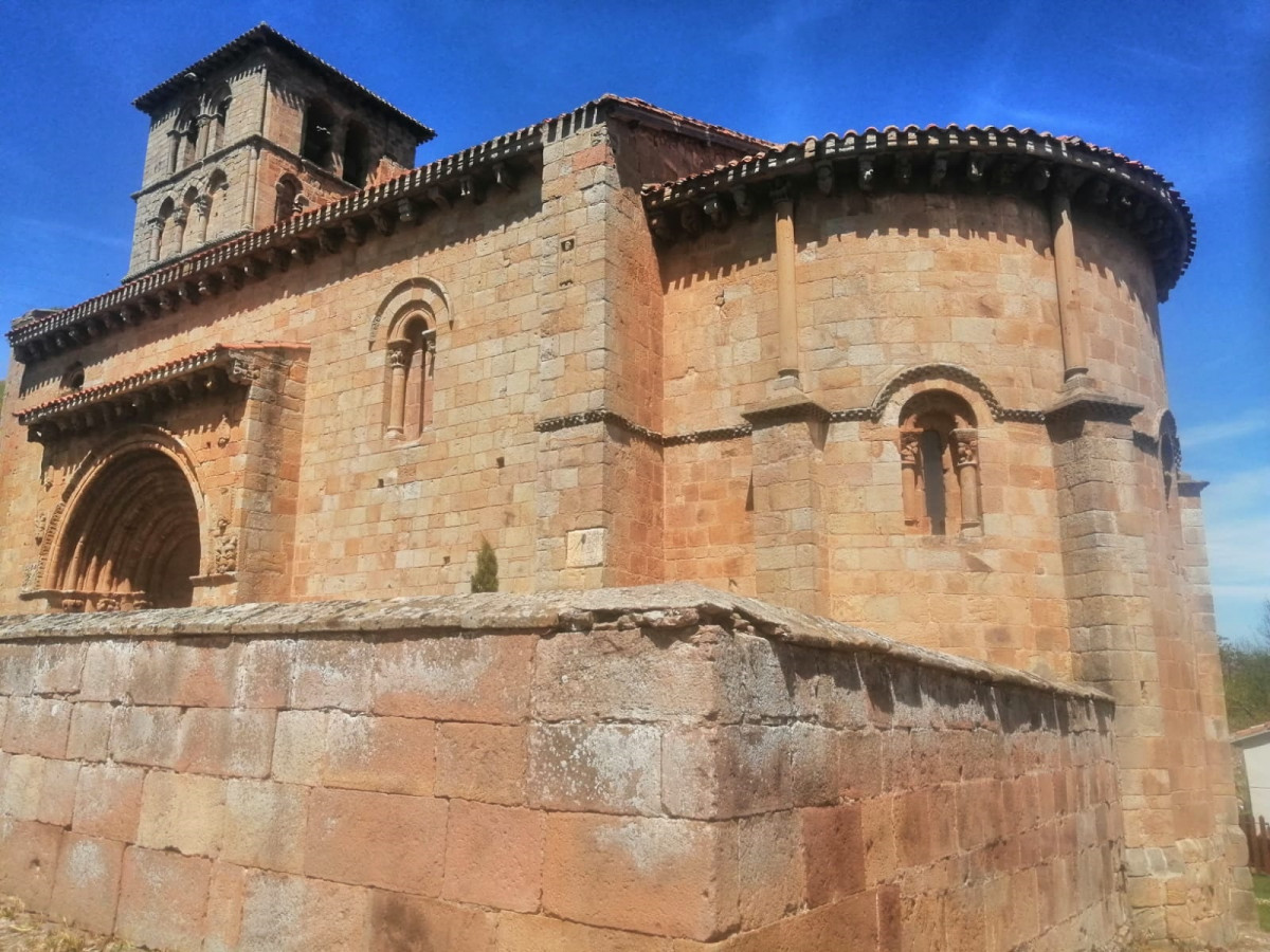 Iglesia de Cervatos