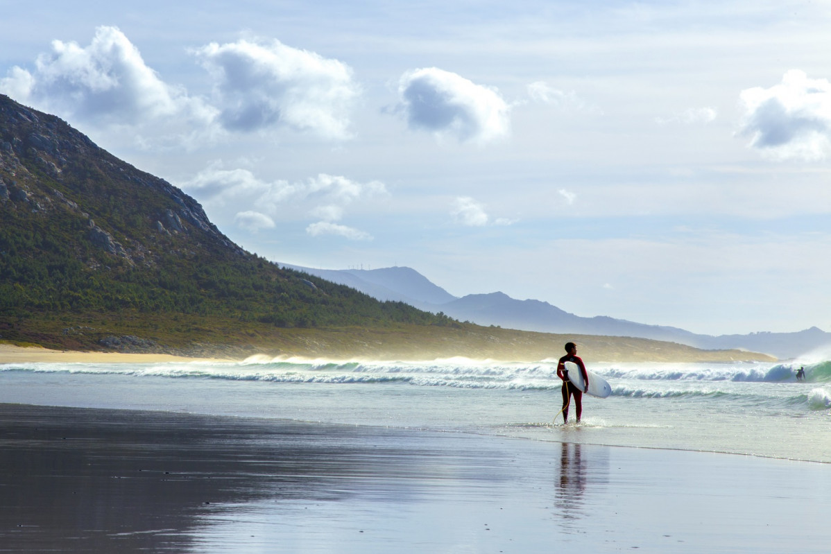 Praia Areia maior, Muros ideal para Surf