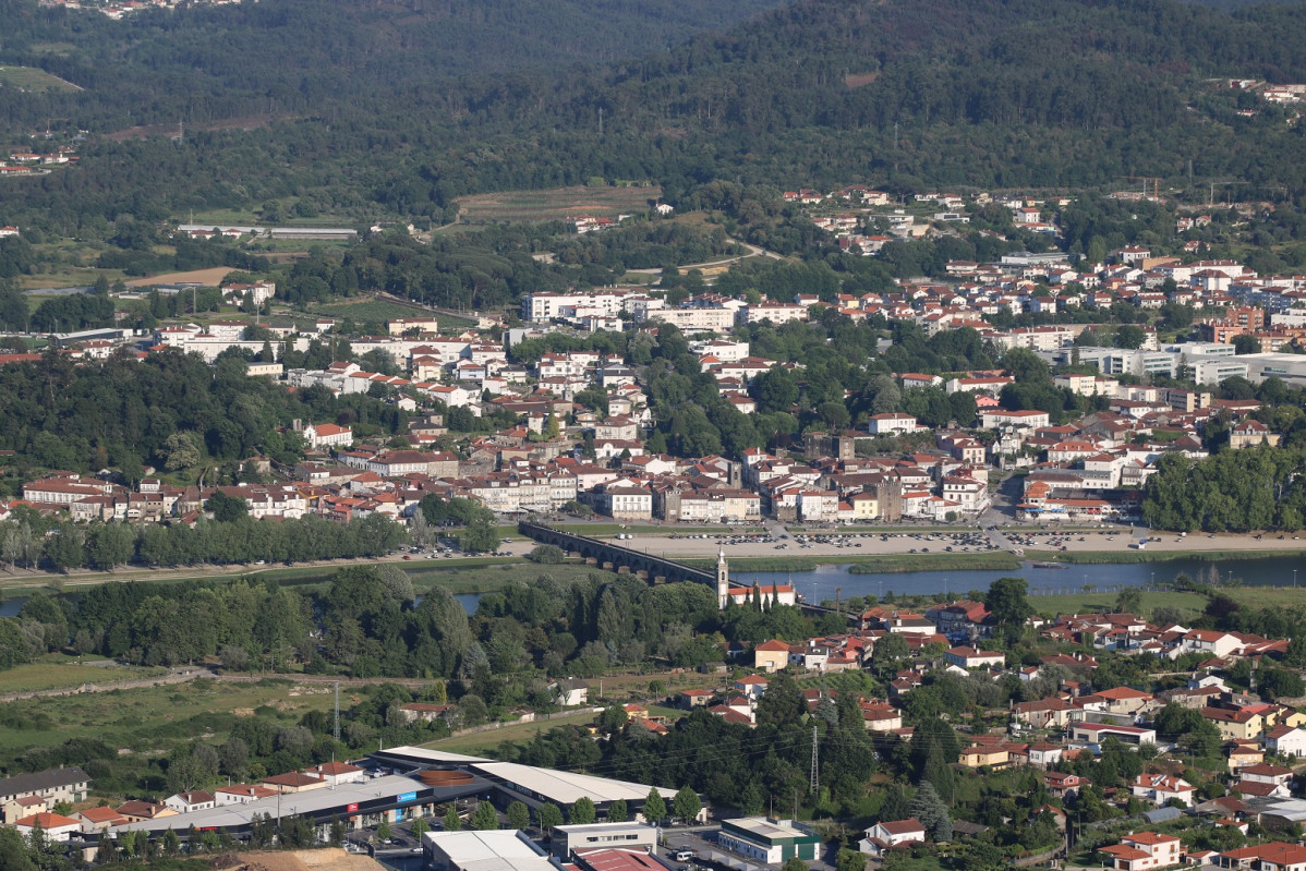 Ponte da Lima desde el Mirador de San Ovidio IMG 0728