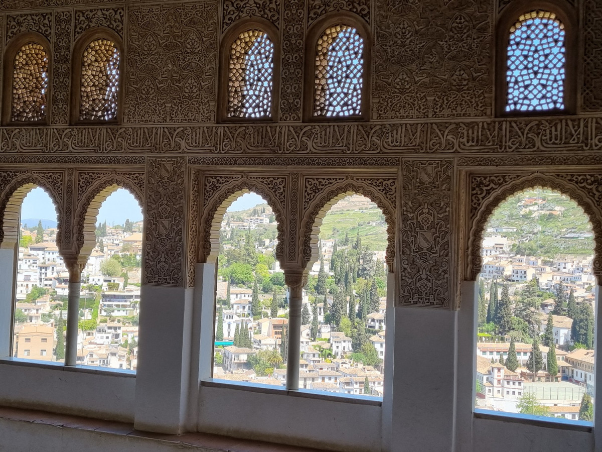 Granada, INTERIOR DE LA ALHAMBRA
