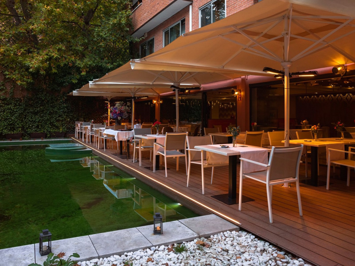 Patio Benares