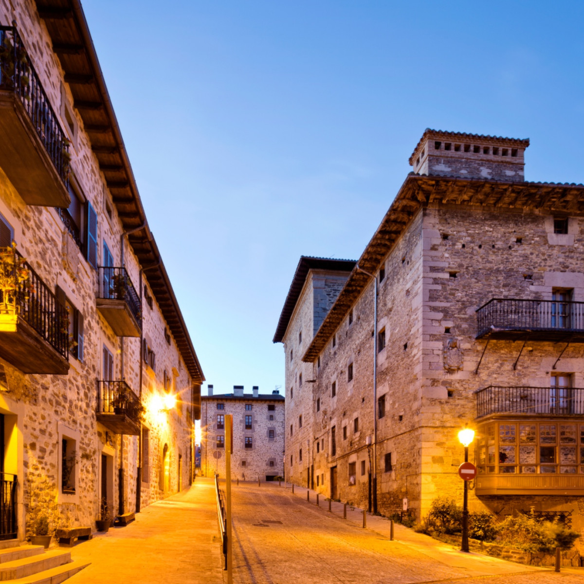 Artziniega, maravillosa villa estu00e1 repleta de una arquitectura medieval que au00fan se conserva intacta