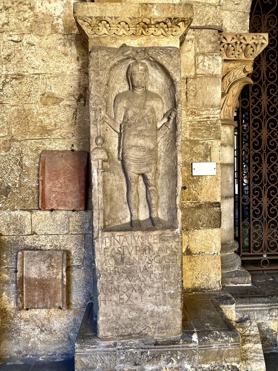 MUSEO DE SAN ISIDORO FONDOS ROMANOS